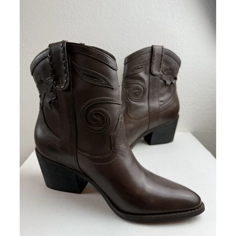 Carlos By Carlos Santana Austin Womens Brown Leather Pointed Toe Ankle Boots 5M